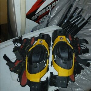 Youth Asterisk motocross knee braces
Used lots of knee saving life left